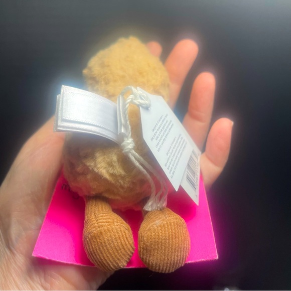 BNWT JELLYCAT I AM AMUSEABLE PEANUT BAG CHARM SO CUTE! - Picture 6 of 16